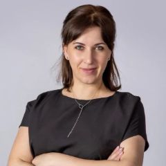 Третьякова Елена